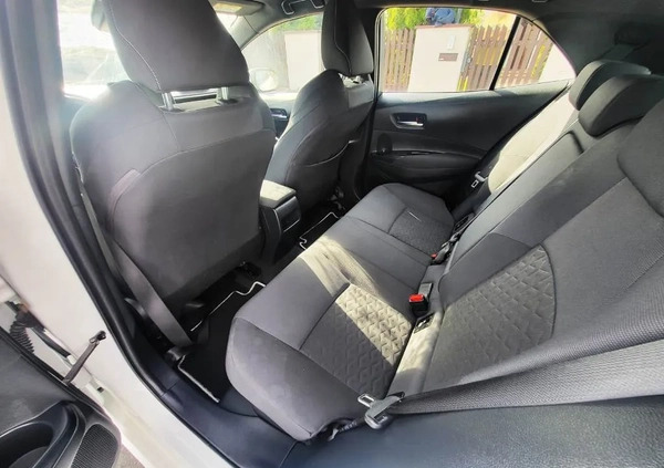 Toyota Corolla cena 41900 przebieg: 49500, rok produkcji 2021 z Stalowa Wola małe 106